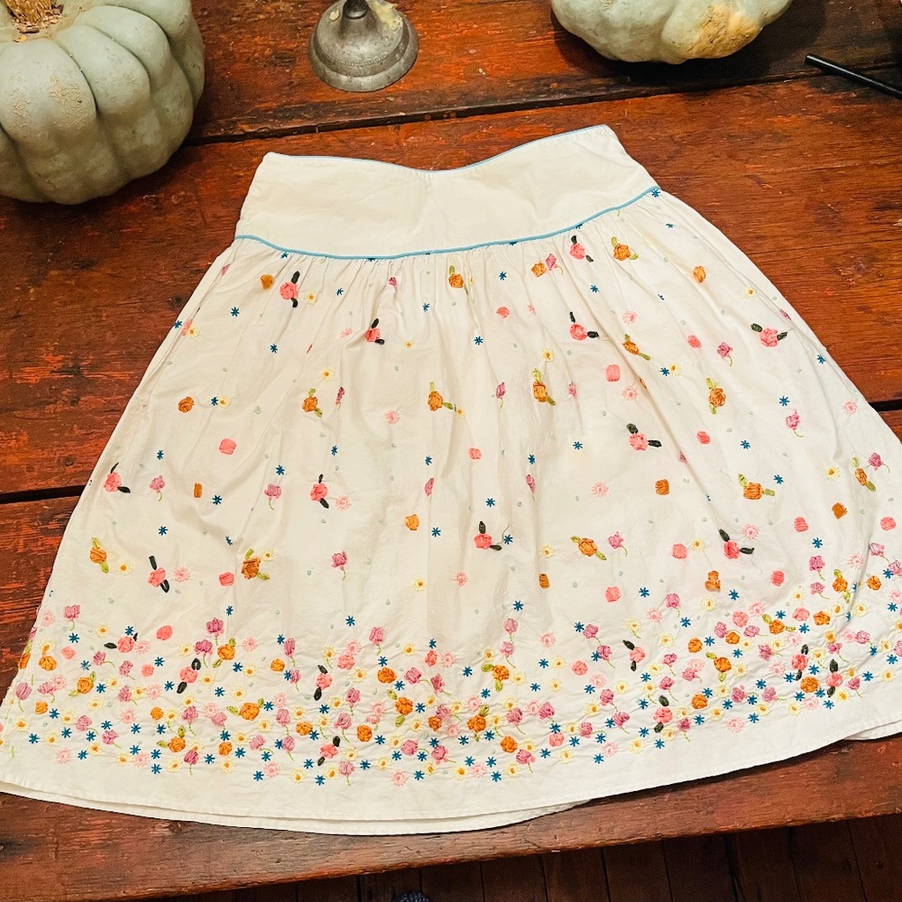 Persaman white ethnic embroidered skirt 6